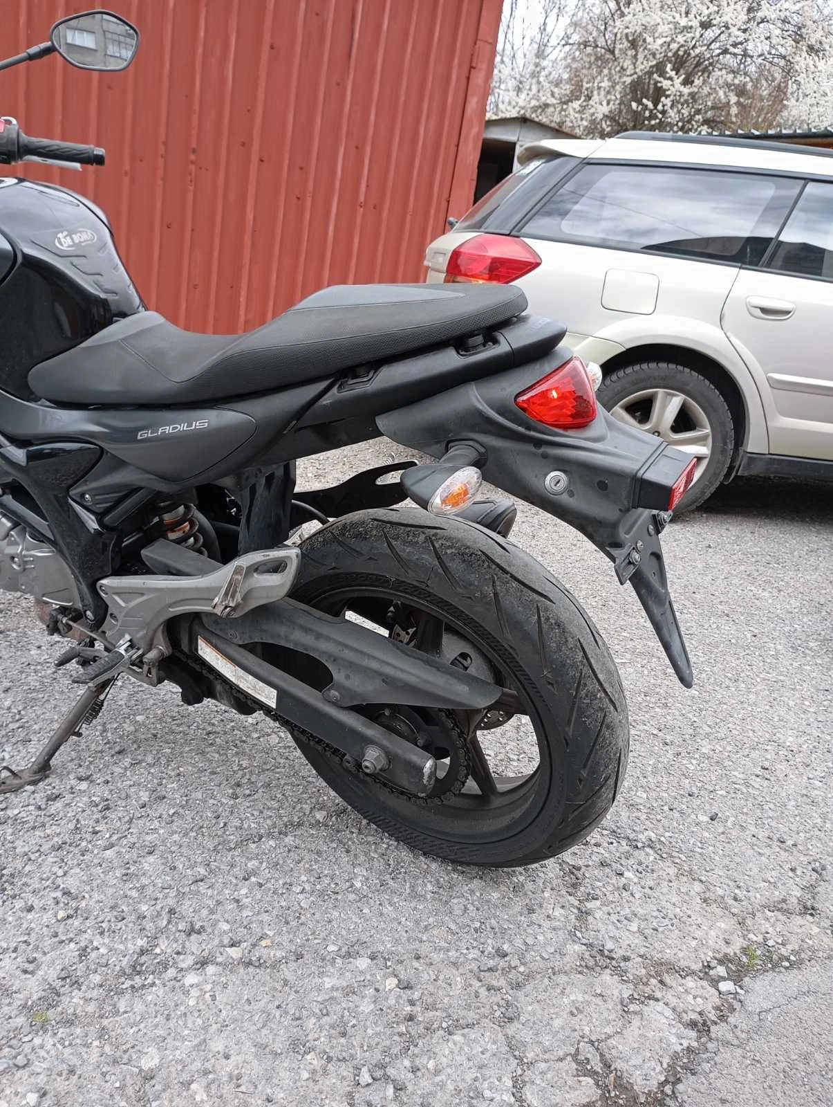 Suzuki Gladius 650 | Mobile.bg   11