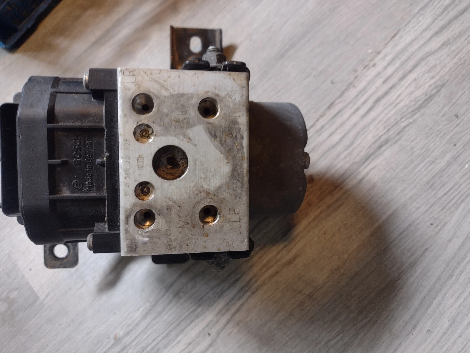 589103E310  ABS ����� KIA SORENTO 0265216928 58910-3E310    | Mobile.bg � ����������� 3