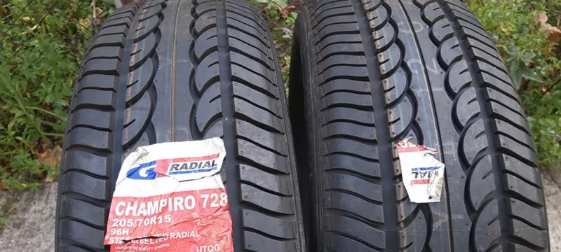 Гуми Летни 205/70R15, снимка 1 - Гуми и джанти - 29865359