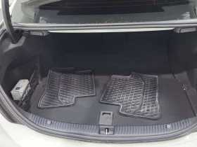 Mercedes-Benz C 300 * CARFAX * AMG PACK * ПОДГРЕВИ * ПАНОРАМА * , снимка 13
