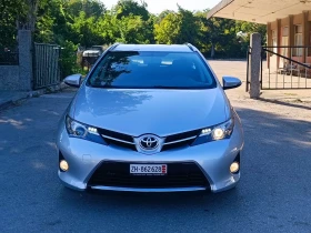 Toyota Auris 1.6i-132кс-ШВЕЙЦАРИЯ-РЪЧКА-6ск-NAVI, снимка 1