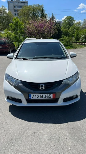 Обява за продажба на Honda Civic 1.8 бензин ~13 700 лв. - изображение 2