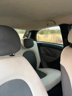 Lancia Ypsilon undefined | Auto.bg — изображение 12