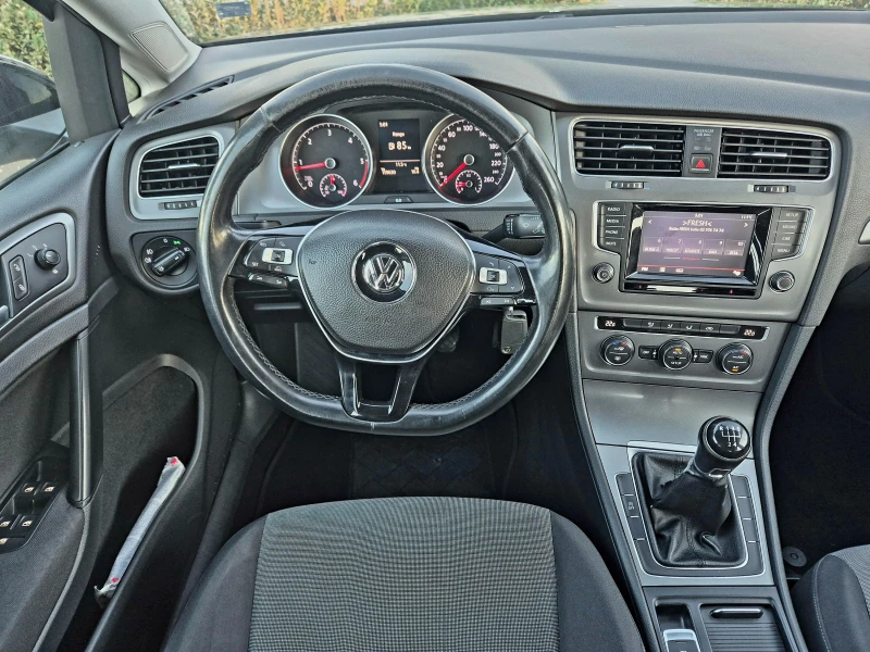 VW Golf 7 1.6 TDI Comfortline, снимка 10 - Автомобили и джипове - 47427615