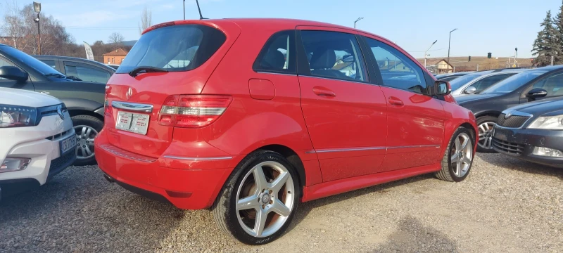 Mercedes-Benz B 180 1.8 EURO 5A, снимка 6 - Автомобили и джипове - 49060538