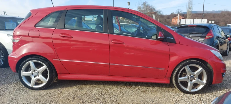 Mercedes-Benz B 180 EURO 5A, снимка 5 - Автомобили и джипове - 49060538