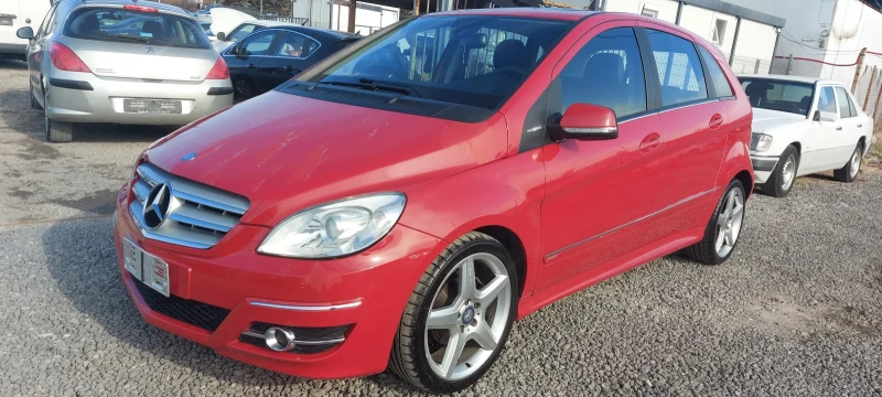 Mercedes-Benz B 180 EURO 5A, снимка 1 - Автомобили и джипове - 49060538