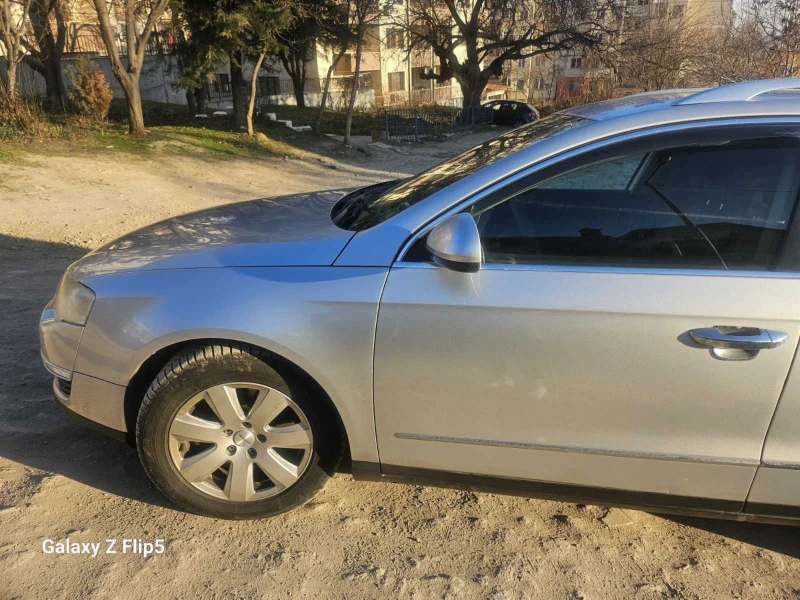 VW Passat, снимка 6 - Автомобили и джипове - 49104066