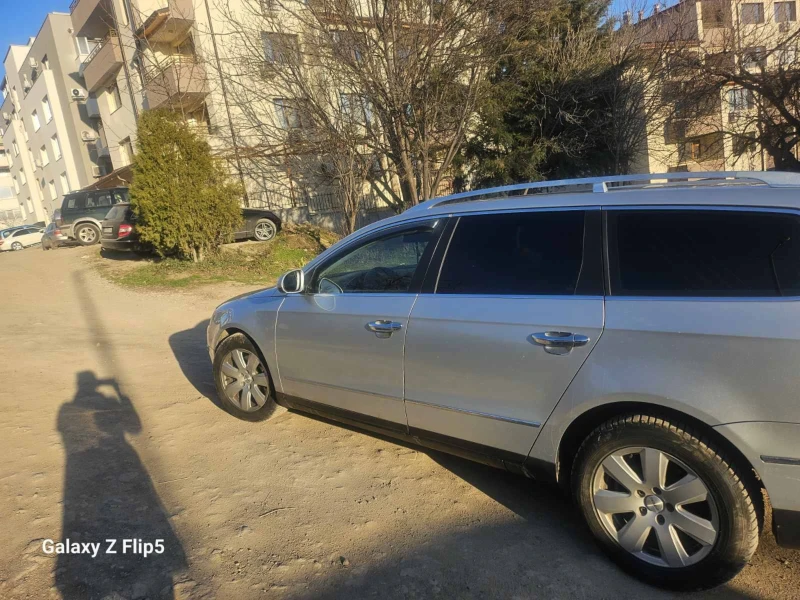 VW Passat, снимка 5 - Автомобили и джипове - 49104066