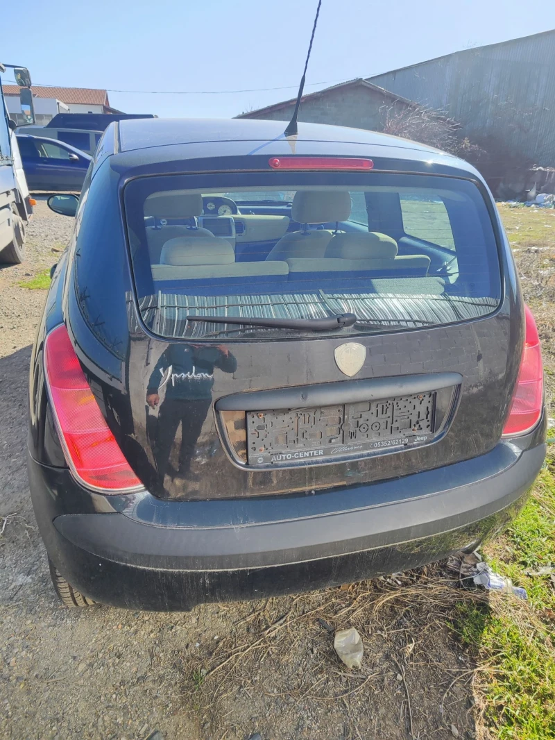 Lancia Ypsilon, снимка 6 - Автомобили и джипове - 49425141