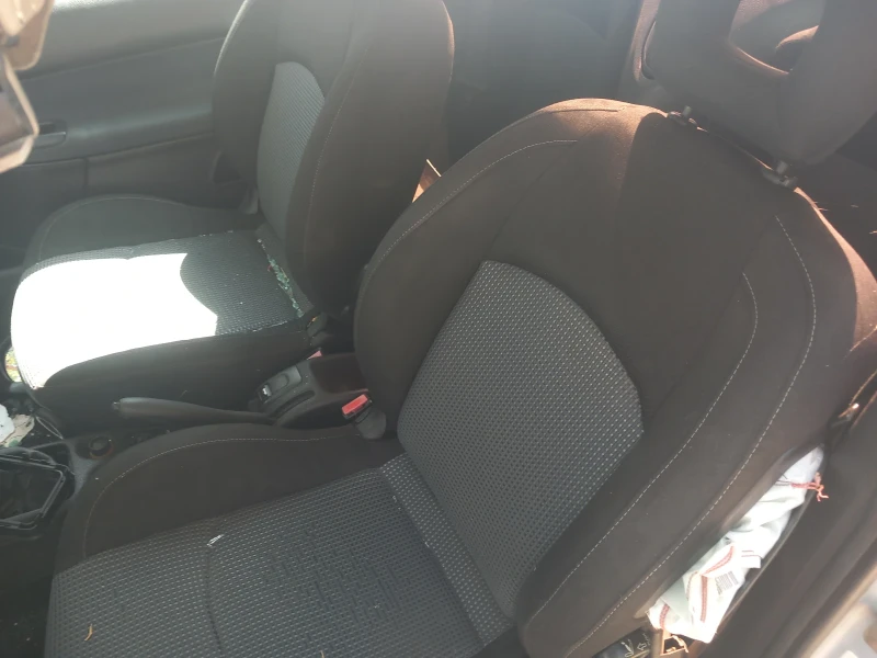 Peugeot 206 206цц , снимка 8 - Автомобили и джипове - 51410778