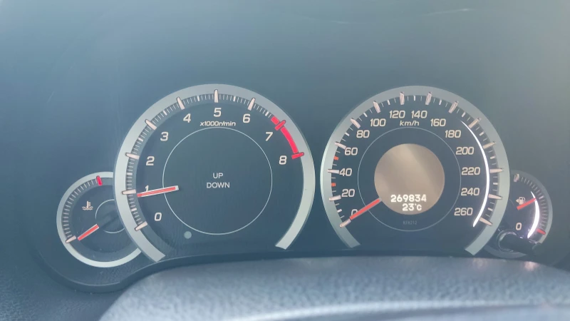 Honda Accord Tourer ГАЗ, снимка 6 - Автомобили и джипове - 51477516