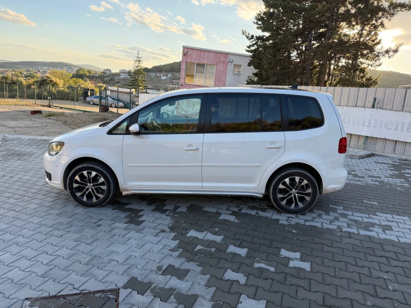 VW Touran 2000-140 ks AVTOMAT, снимка 4 - Автомобили и джипове - 52001846