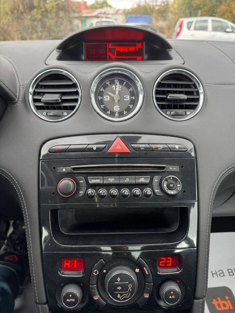 Peugeot RCZ 1.6Turbo, снимка 14 - Автомобили и джипове - 52172600