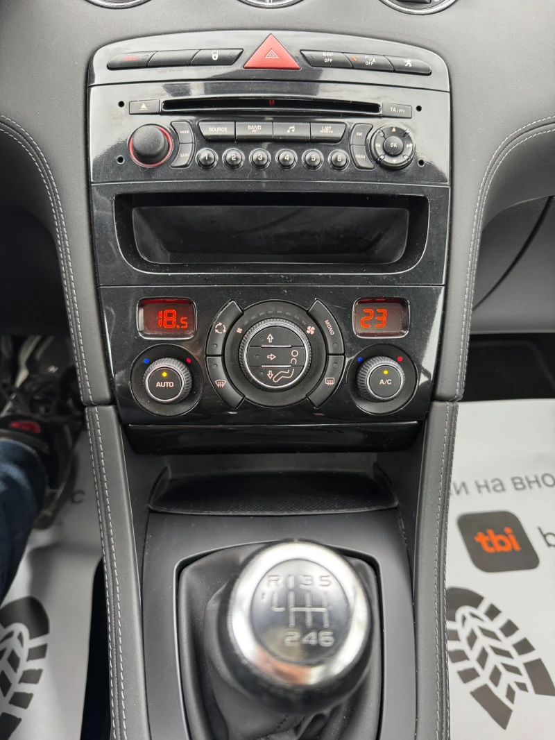 Peugeot RCZ 1.6Turbo, снимка 13 - Автомобили и джипове - 52172600