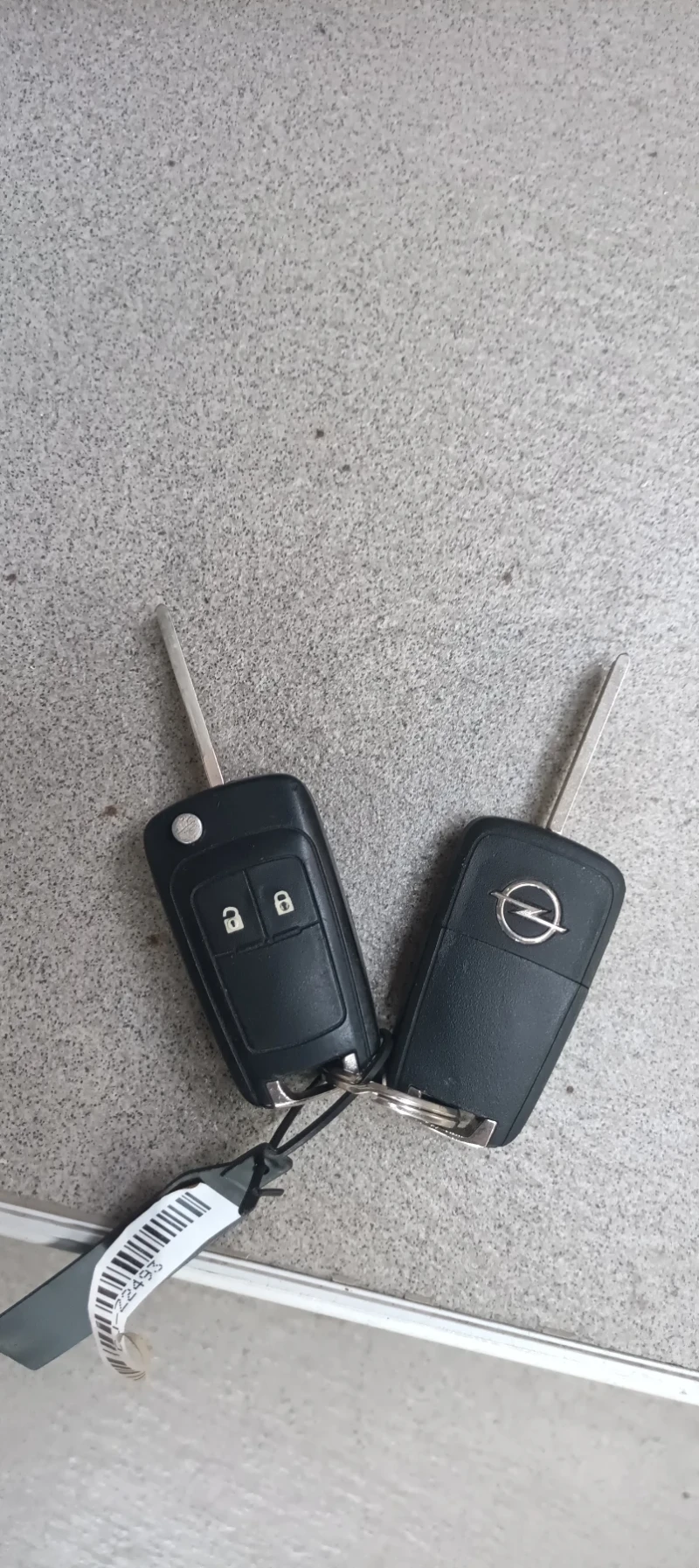 Opel Astra 1, 7cdti, снимка 4 - Автомобили и джипове - 52639935