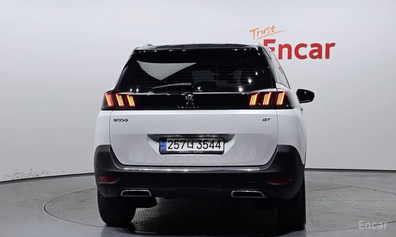 Peugeot 5008, снимка 4 - Автомобили и джипове - 52683911