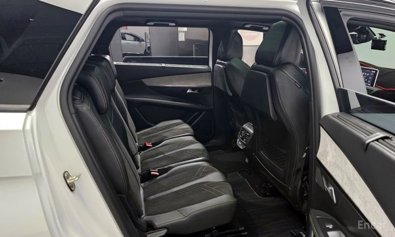 Peugeot 5008, снимка 12 - Автомобили и джипове - 52683911