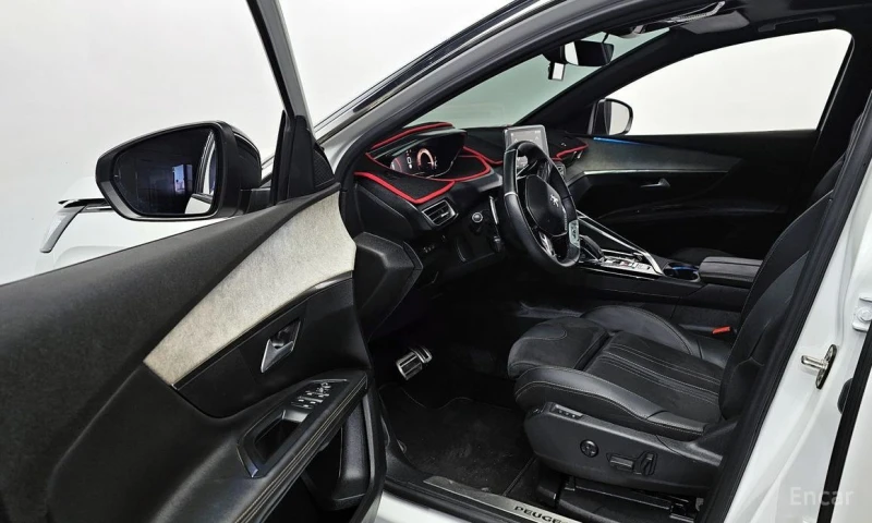 Peugeot 5008, снимка 11 - Автомобили и джипове - 52683911