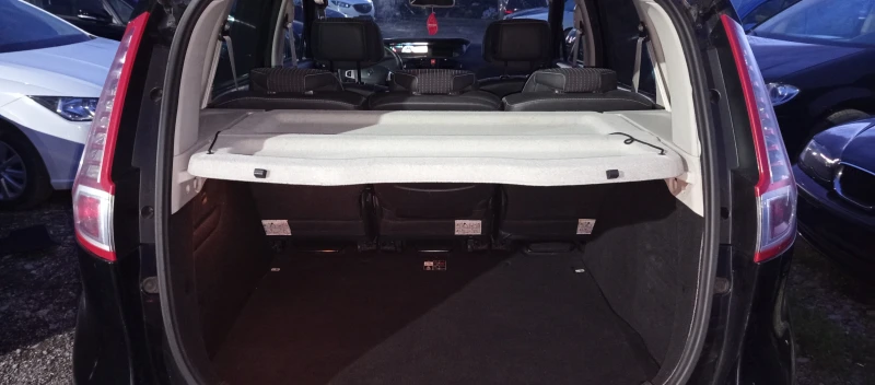 Renault Scenic 1.6DCI KEYLESS NAVI , снимка 13 - Автомобили и джипове - 52729358