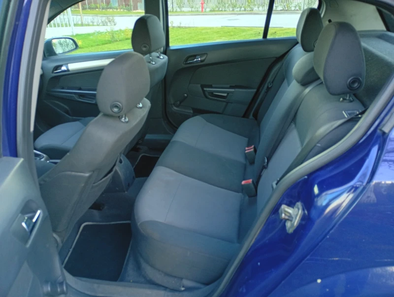 Opel Astra      / Бензин/ Газ, снимка 9 - Автомобили и джипове - 52743782
