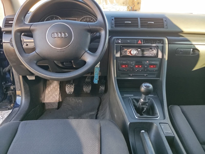 Audi A4 2.0-I-КЛИМАТРОНИК, снимка 13 - Автомобили и джипове - 52950577