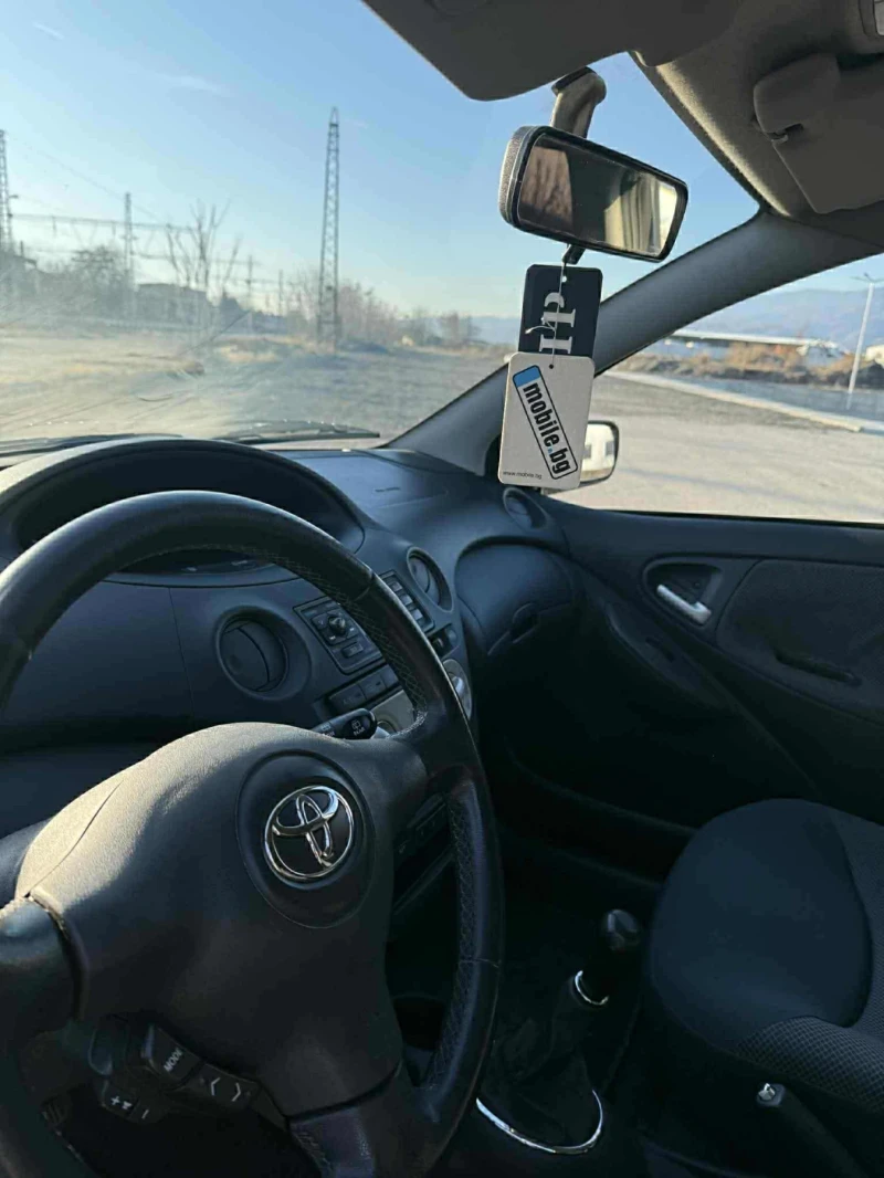 Toyota Yaris, снимка 4 - Автомобили и джипове - 53166299