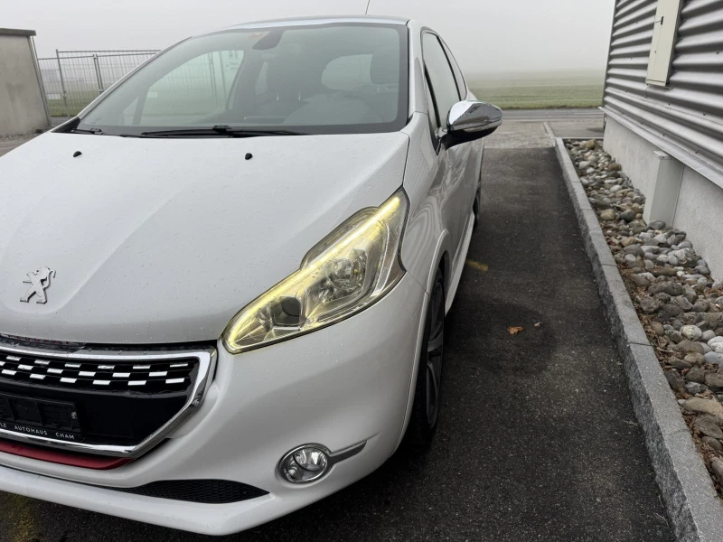 Peugeot 208 GTI Швейцария ОЧАКВАН ВНОС, снимка 6 - Автомобили и джипове - 53221472