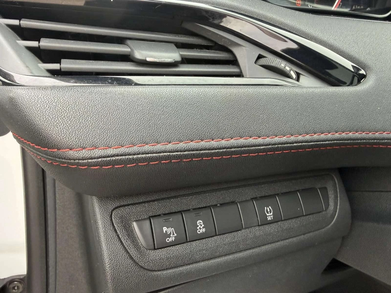 Peugeot 208 GTI Швейцария КАТО НОВА, снимка 13 - Автомобили и джипове - 53221472