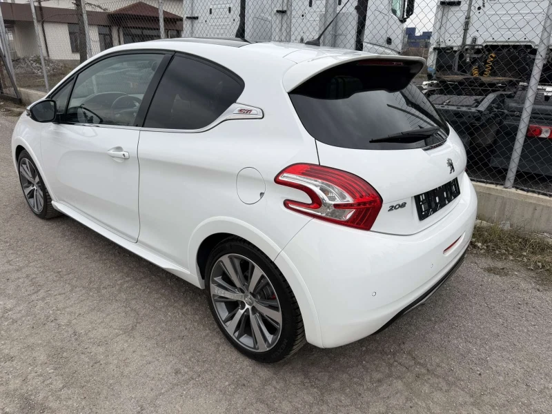 Peugeot 208 GTI Швейцария КАТО НОВА, снимка 3 - Автомобили и джипове - 53221472