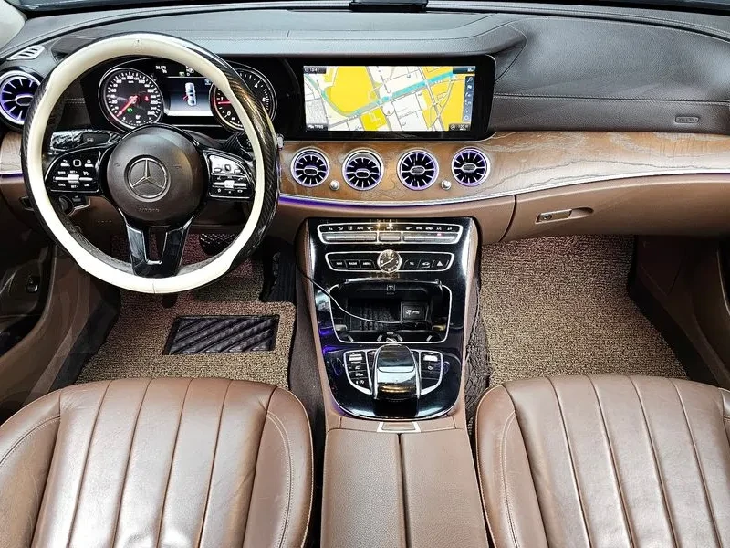 Mercedes-Benz E 220 D 4Matic Exclusive - САМО 30% АВАНС, снимка 7 - Автомобили и джипове - 55800243