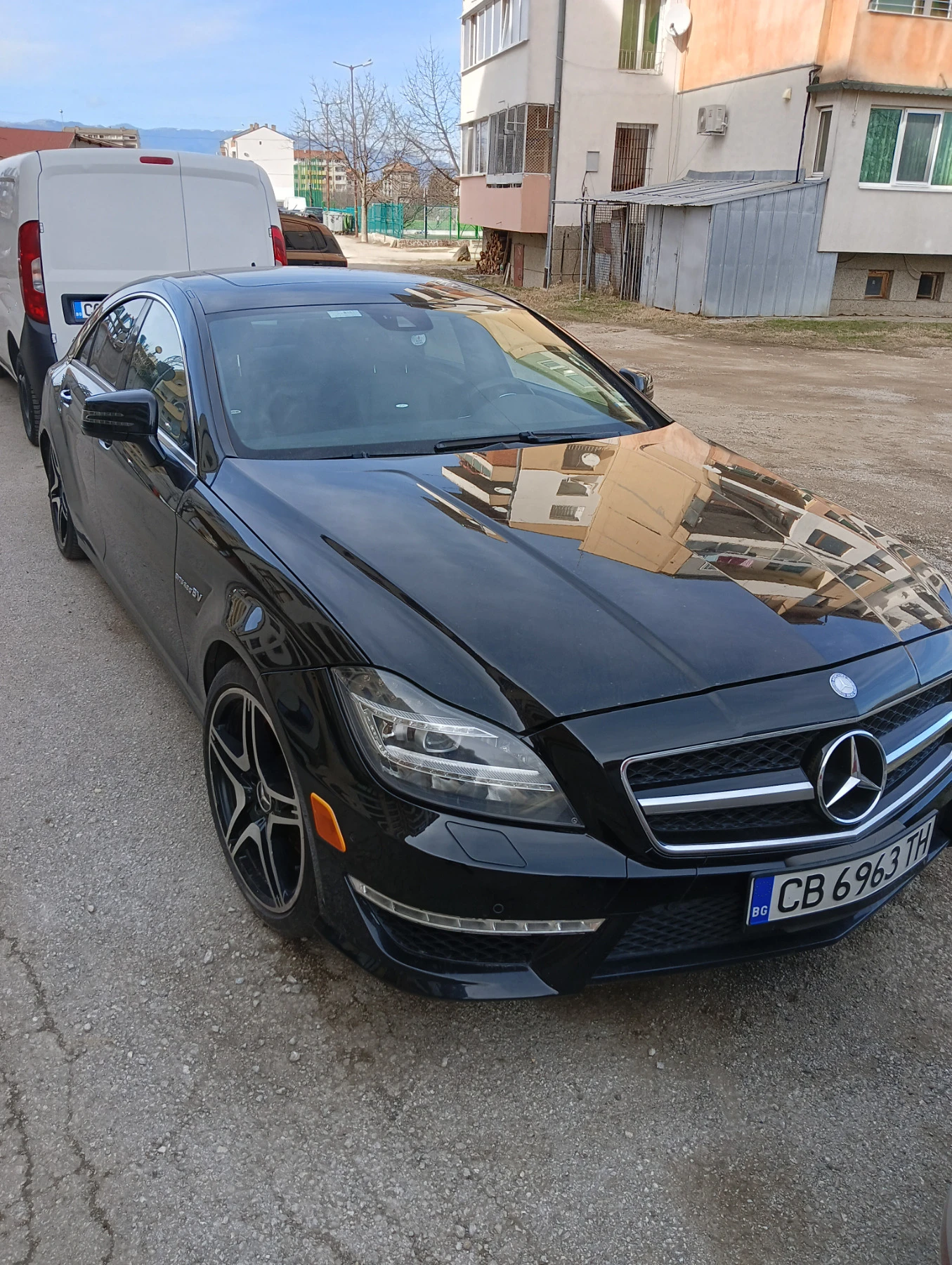 Mercedes-Benz CLS 63 AMG  - изображение 4