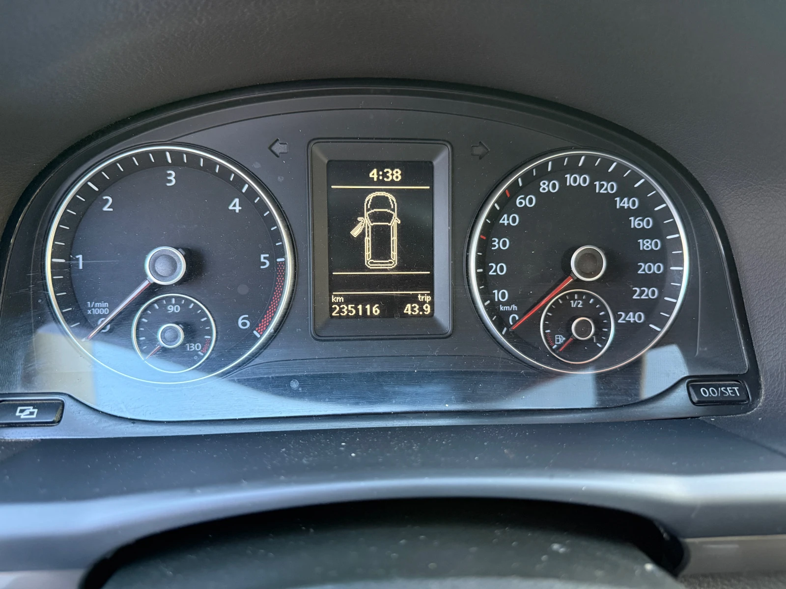 VW Touran 2000-140 ks AVTOMAT | Mobile.bg — изображение 12