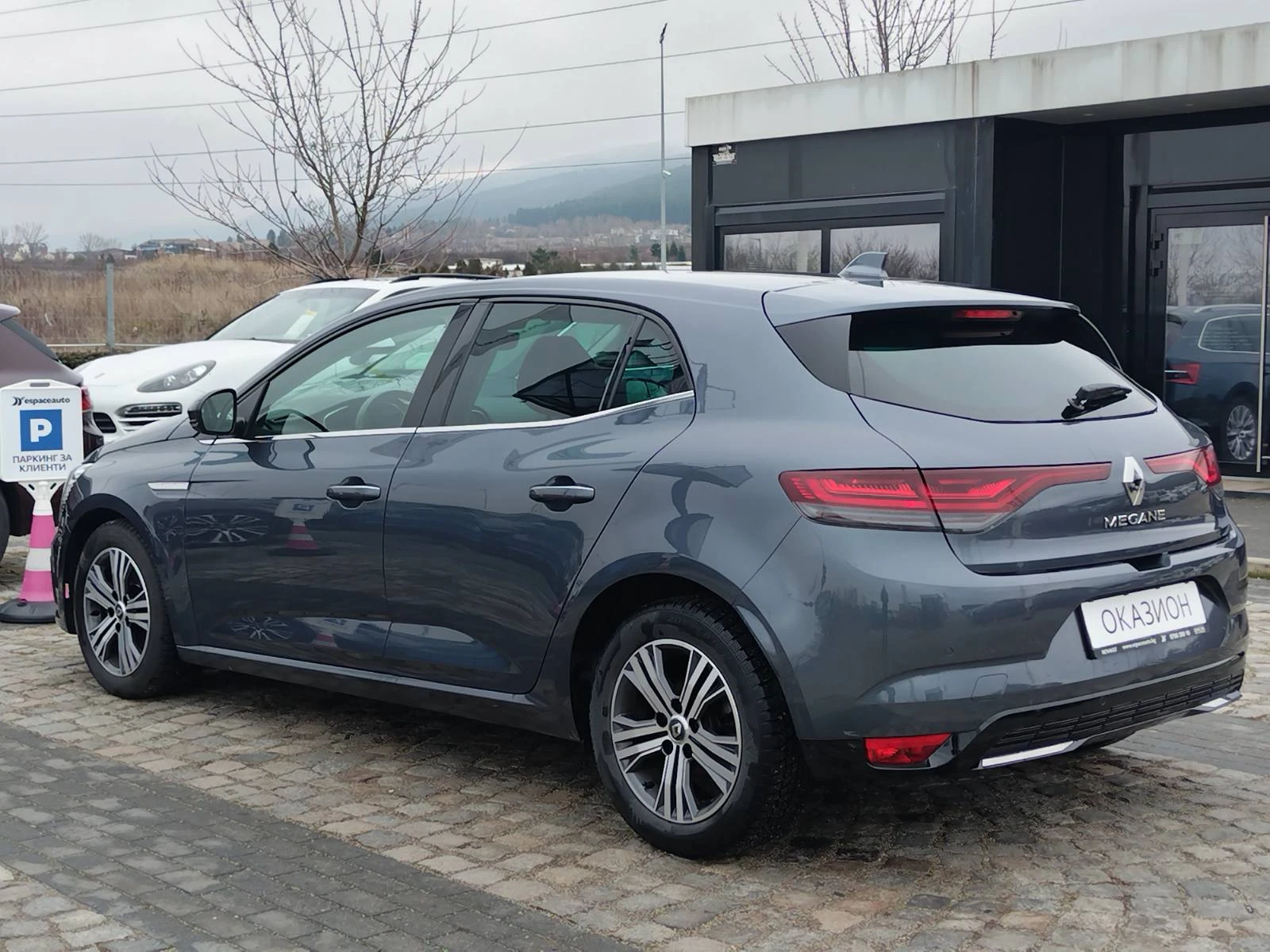 Renault Megane 1.5dCi/115к.с. - изображение 6