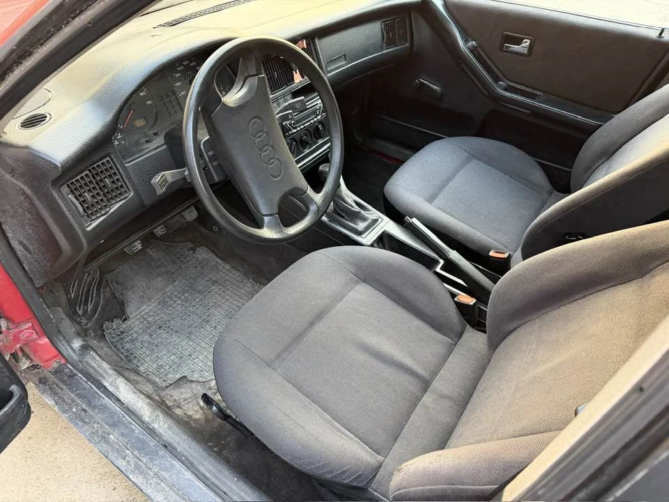 Audi 80 1.8 90кс газ, снимка 4 - Автомобили и джипове - 53730644