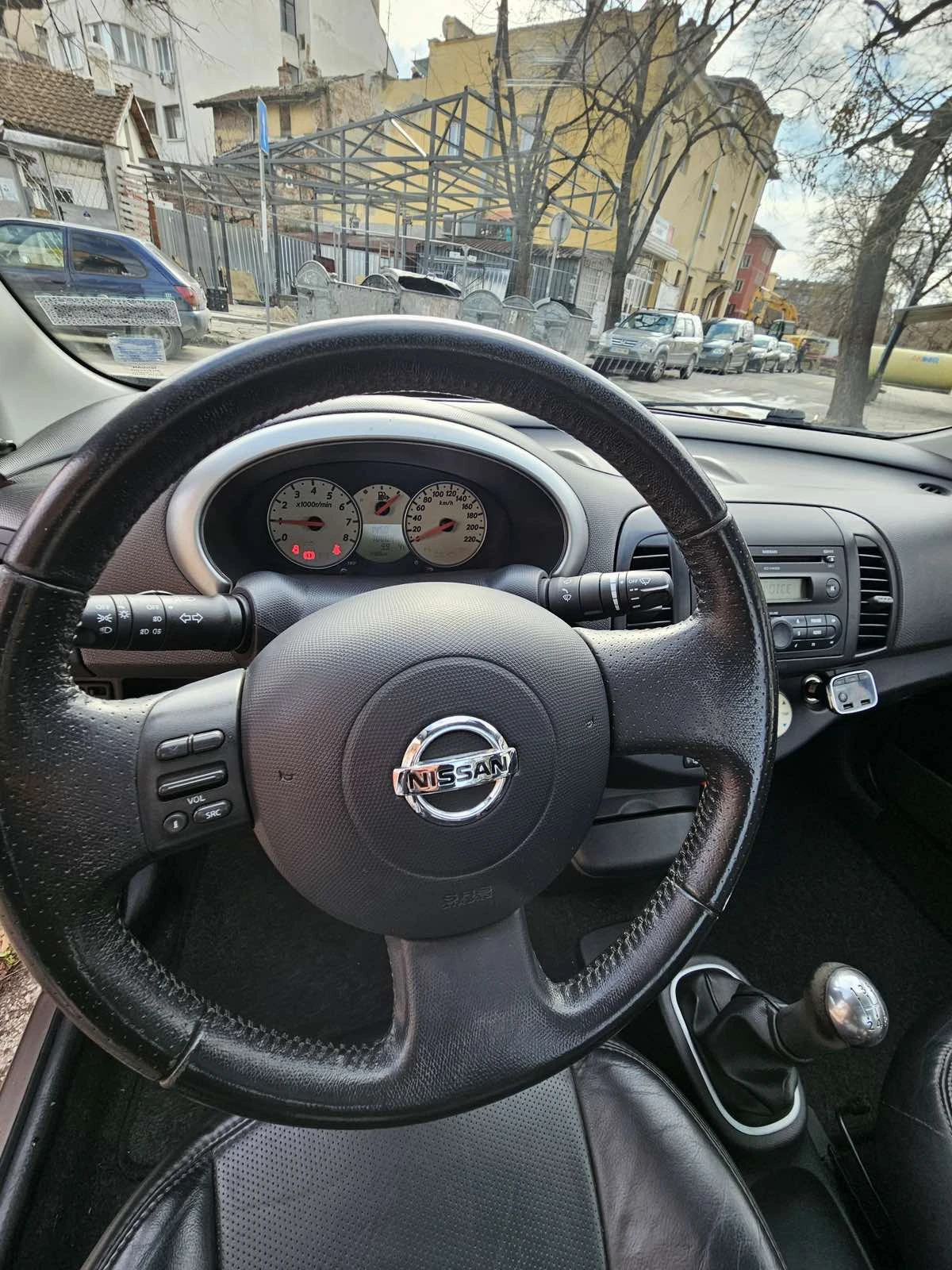 Nissan Micra Karmann edition, снимка 4 - Автомобили и джипове - 53772680