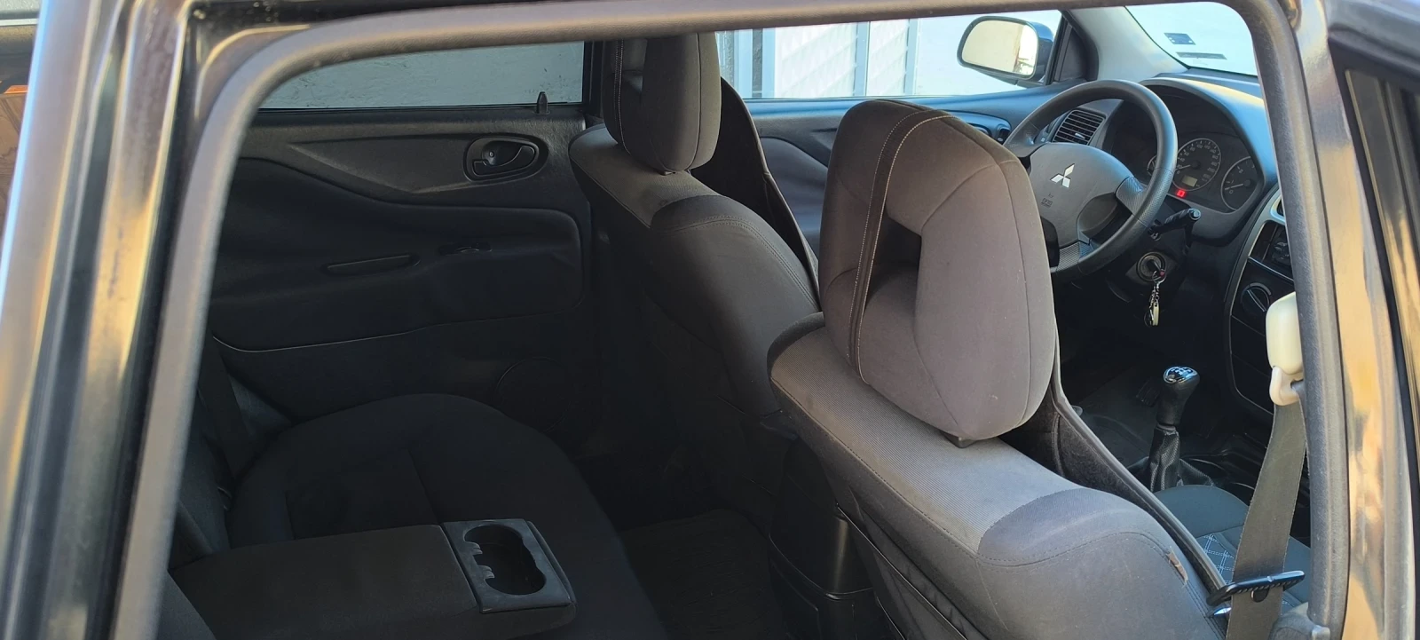 Mitsubishi Space star, снимка 4 - Автомобили и джипове - 53905270