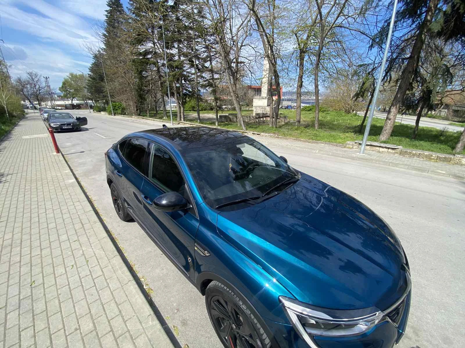 Renault Arkana, снимка 2 - Автомобили и джипове - 54261939