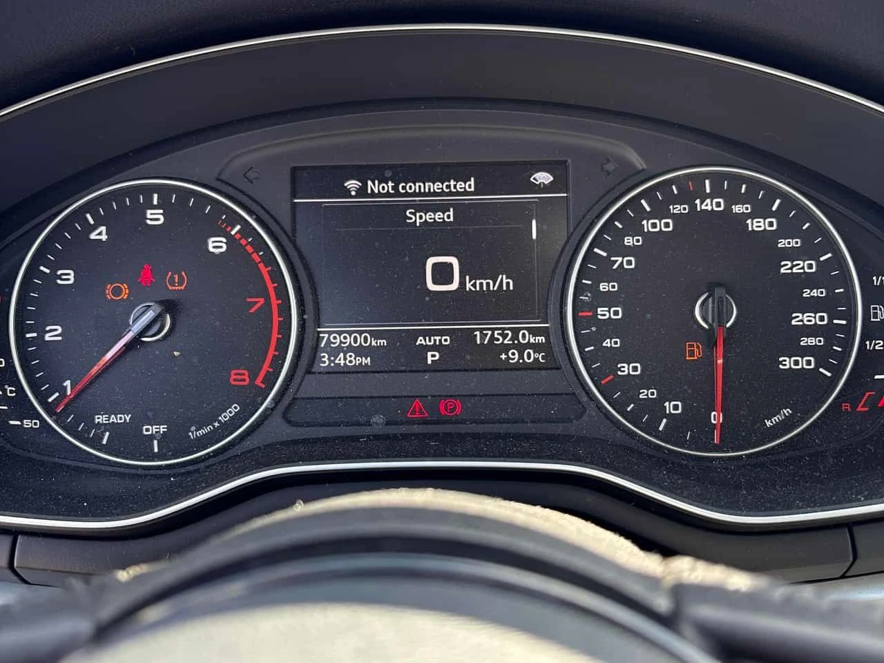 Audi A4 * Komfort * CARFAX * БЕЗ ПЪРВОНАЧАЛНА ВНОСКА, снимка 8 - Автомобили и джипове - 54639834