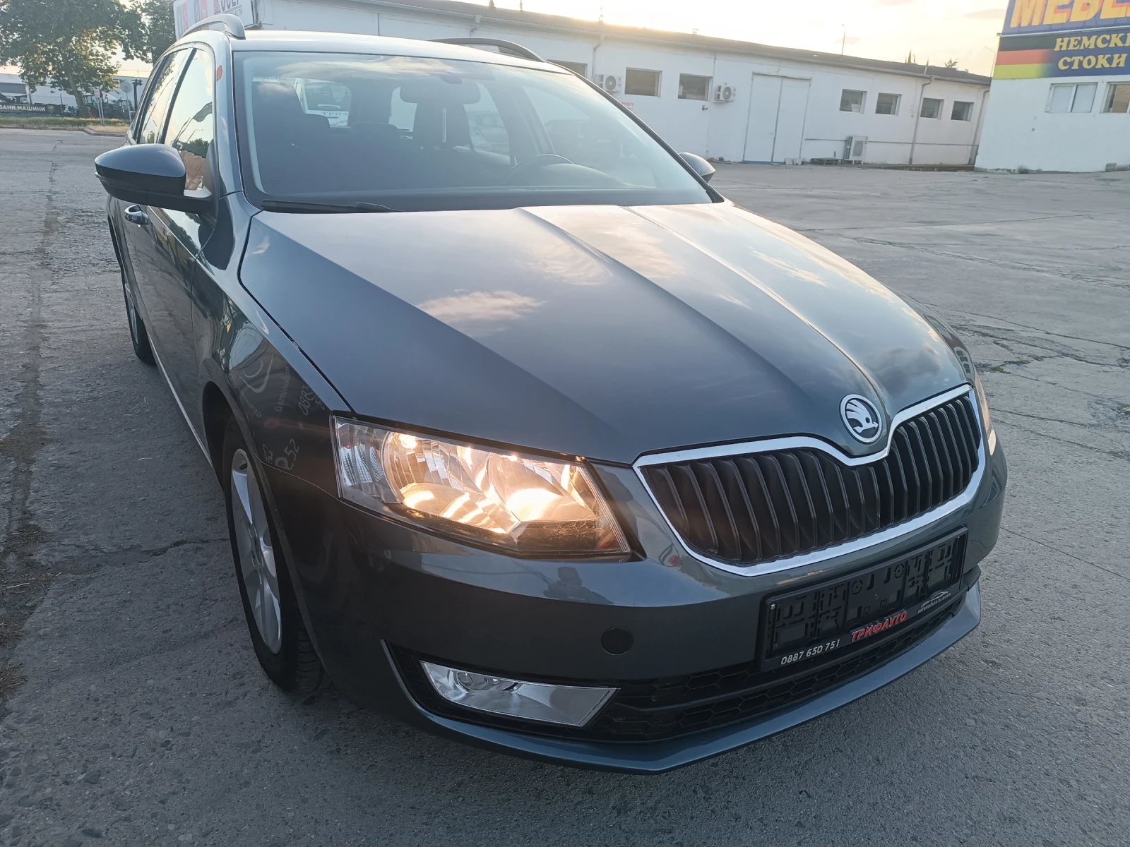Skoda Octavia 1, 6 tDi, ПЕРФЕКТНА, ЛИЗИНГ , снимка 2 - Автомобили и джипове - 54655880