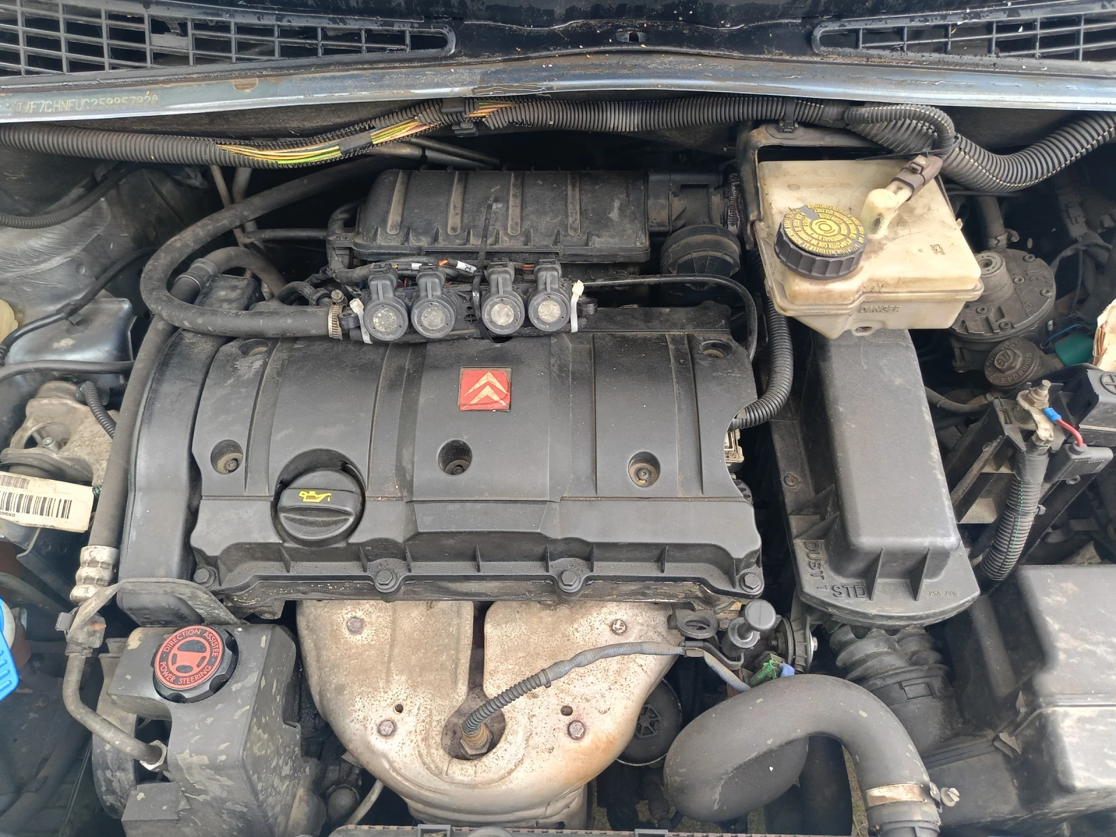 Citroen Xsara 1.6 газ бензин , снимка 9 - Автомобили и джипове - 54660302