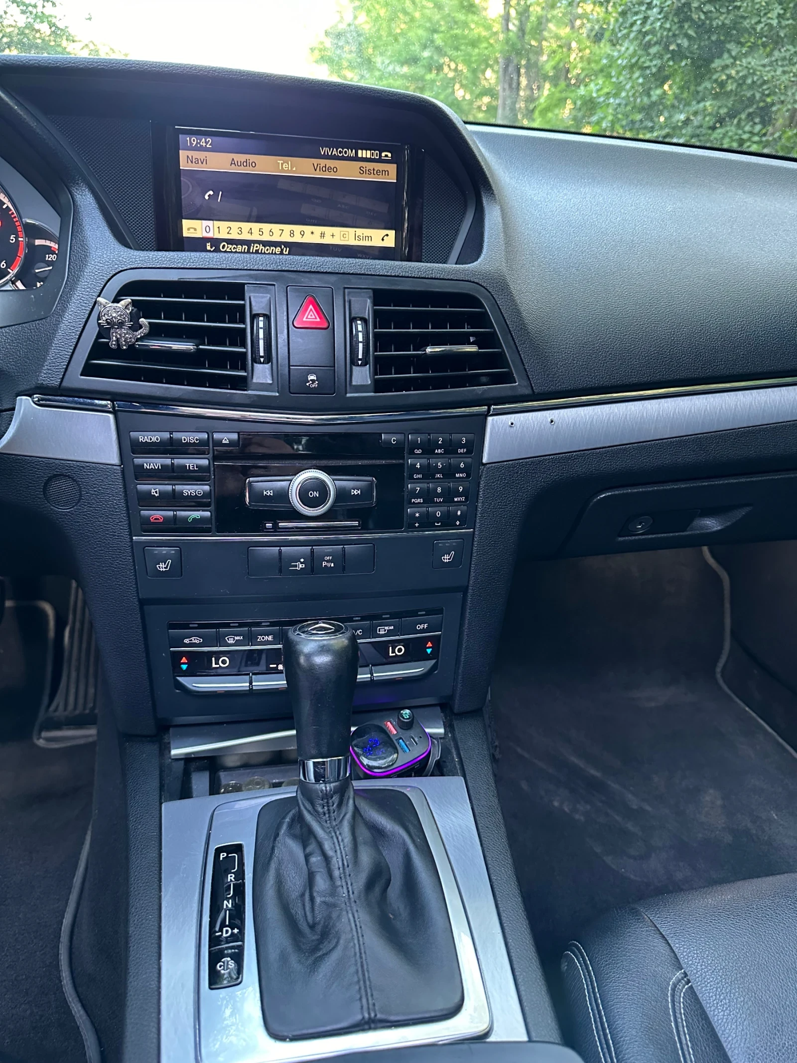 Mercedes-Benz E 350, снимка 11 - Автомобили и джипове - 54683569