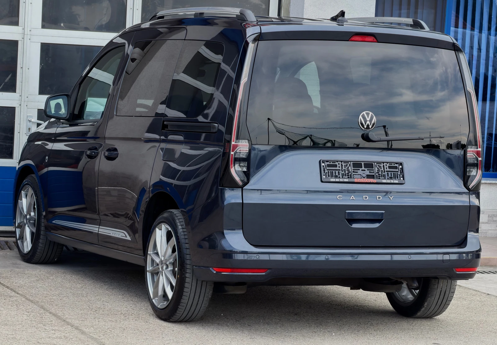 VW Caddy 2.0TDI/MOVE/ДОКАЗУЕМ ПРОБЕГ/ВЪРНАТ ОТ ЛИЗИНГ, снимка 6 - Автомобили и джипове - 54768157