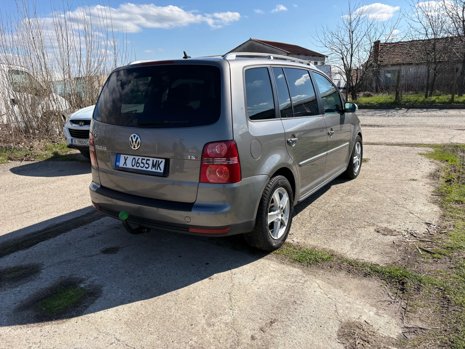 VW Touran, снимка 9 - Автомобили и джипове - 54905423