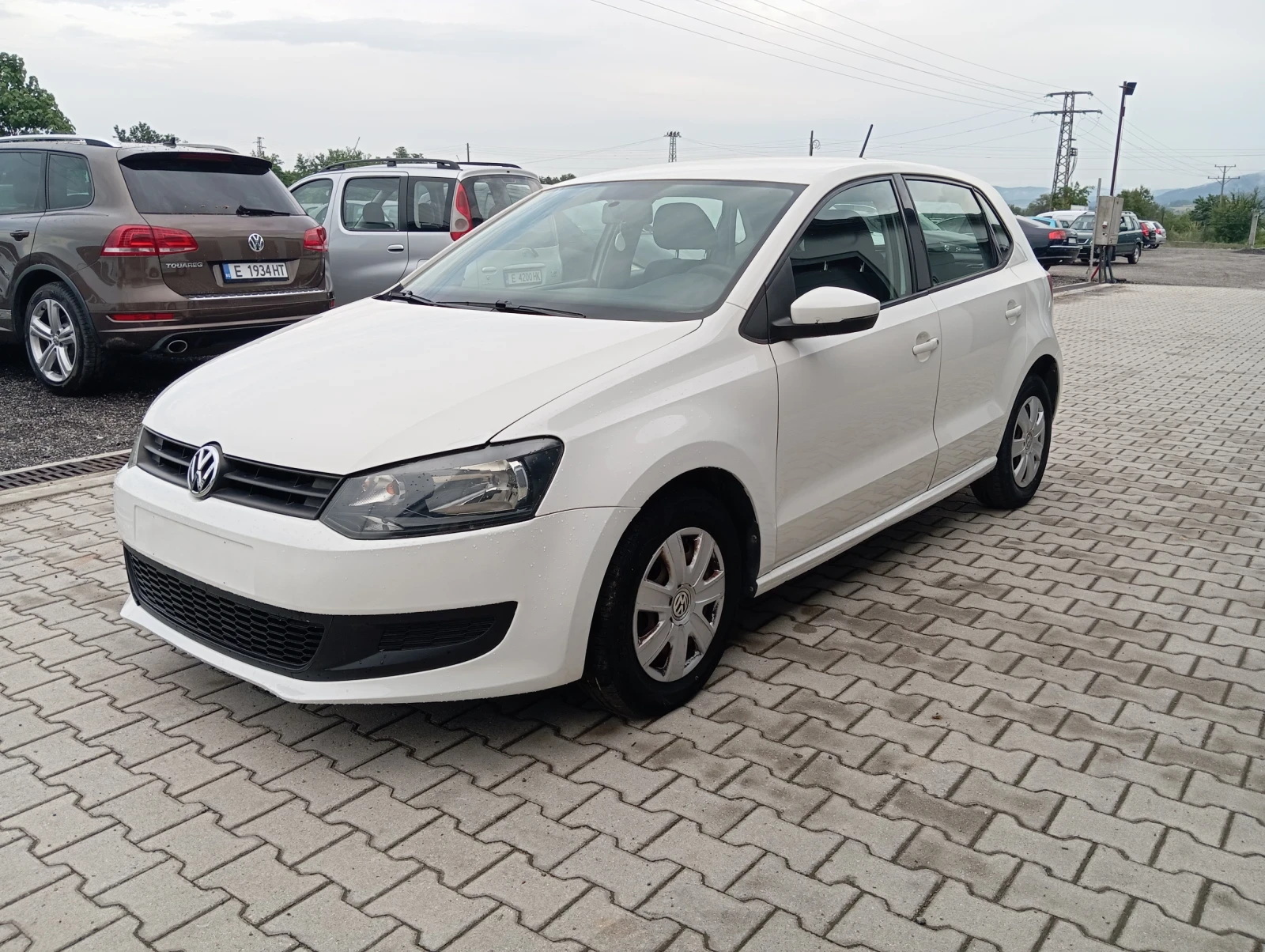 VW Polo 1.2i ЛИЗИНГ , снимка 3 - Автомобили и джипове - 55036795