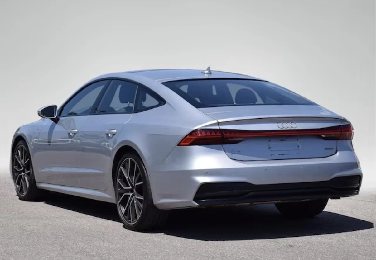 Audi A7 55TFSI * TECHNIK * ОБДУХВАНЕ * 360 КАМ * CARFAX * , снимка 4 - Автомобили и джипове - 55336270