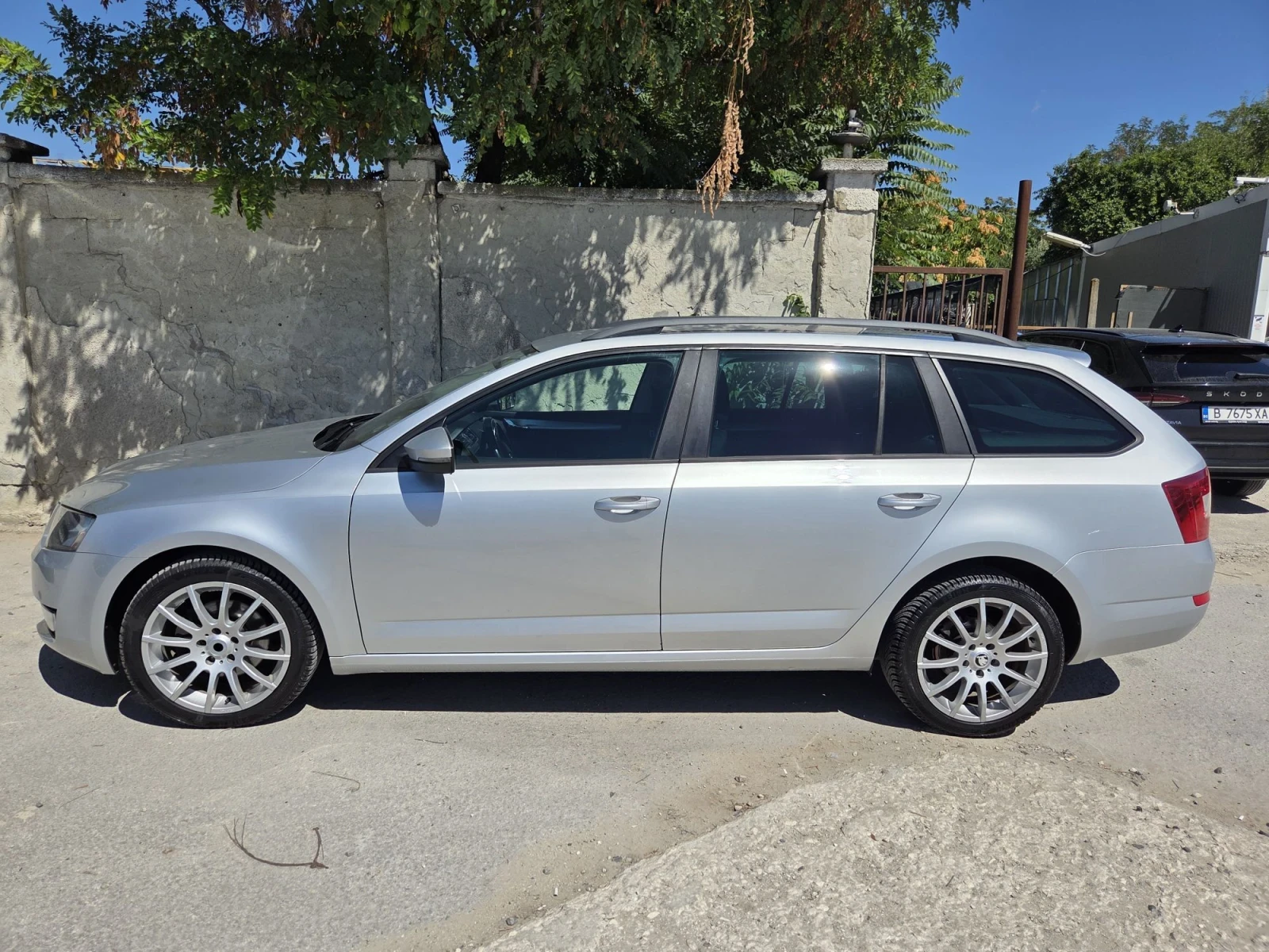 Skoda Octavia, снимка 4 - Автомобили и джипове - 55900655
