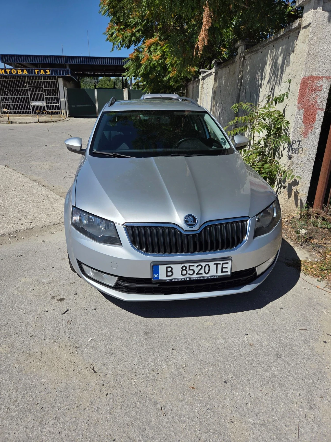 Skoda Octavia, снимка 14 - Автомобили и джипове - 55900655