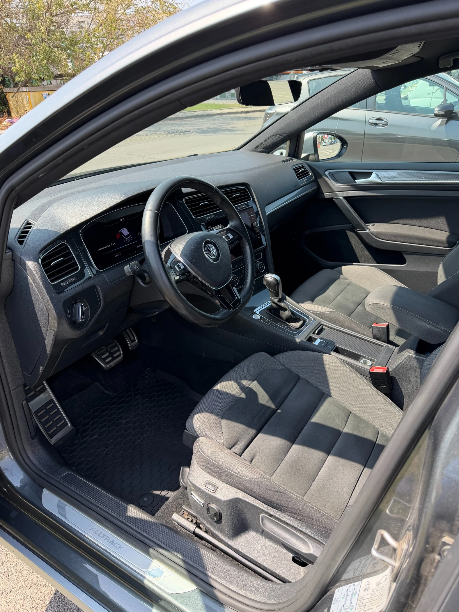 VW Golf Variant 7 - 7.5 Alltrack, снимка 6 - Автомобили и джипове - 55938177