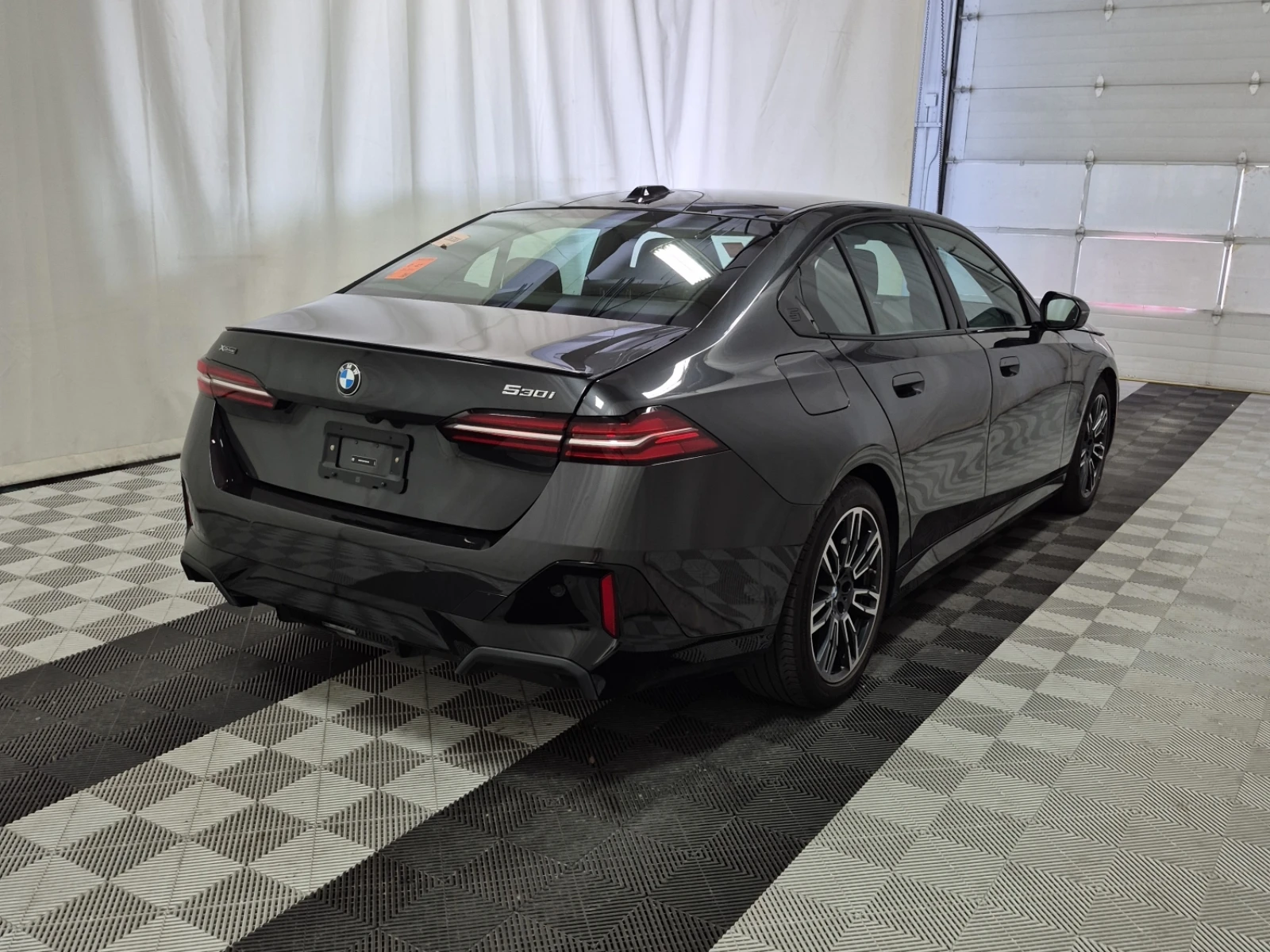 BMW 530 XDRIVE �-����� | Mobile.bg � ����������� 16